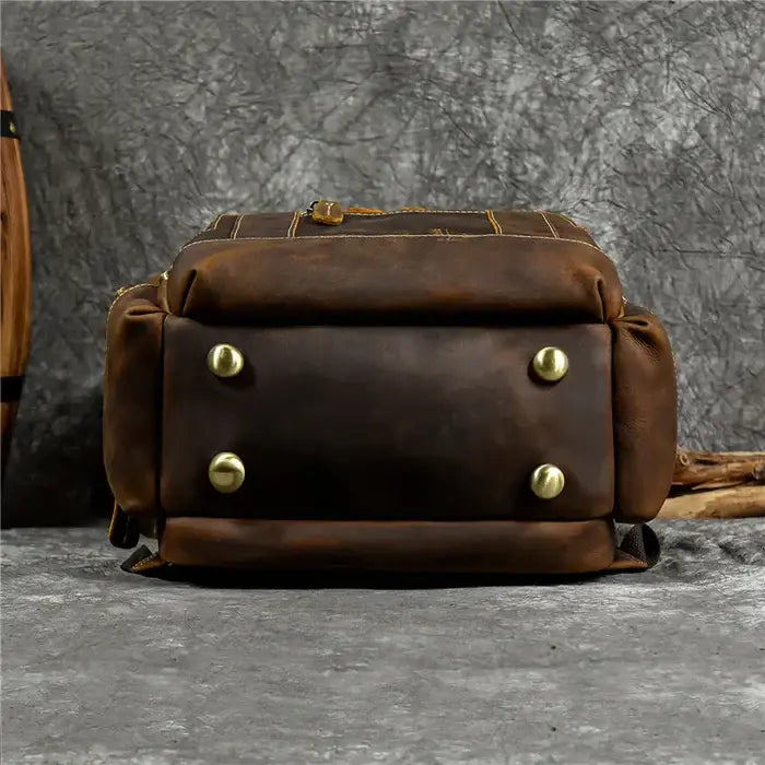 Mochila Executiva em Couro Romenzi Retrô RZ071