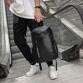 Mochila Executiva em Couro Romenzi Venice RZ068