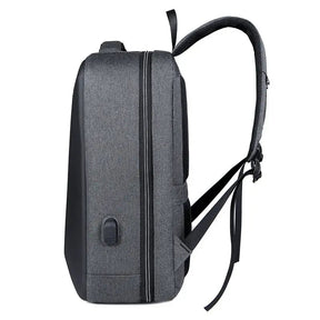 Mochila Executiva Romenzi RZ067 - Notebook 15`, Impermeável, Porta USB e Trava TSA